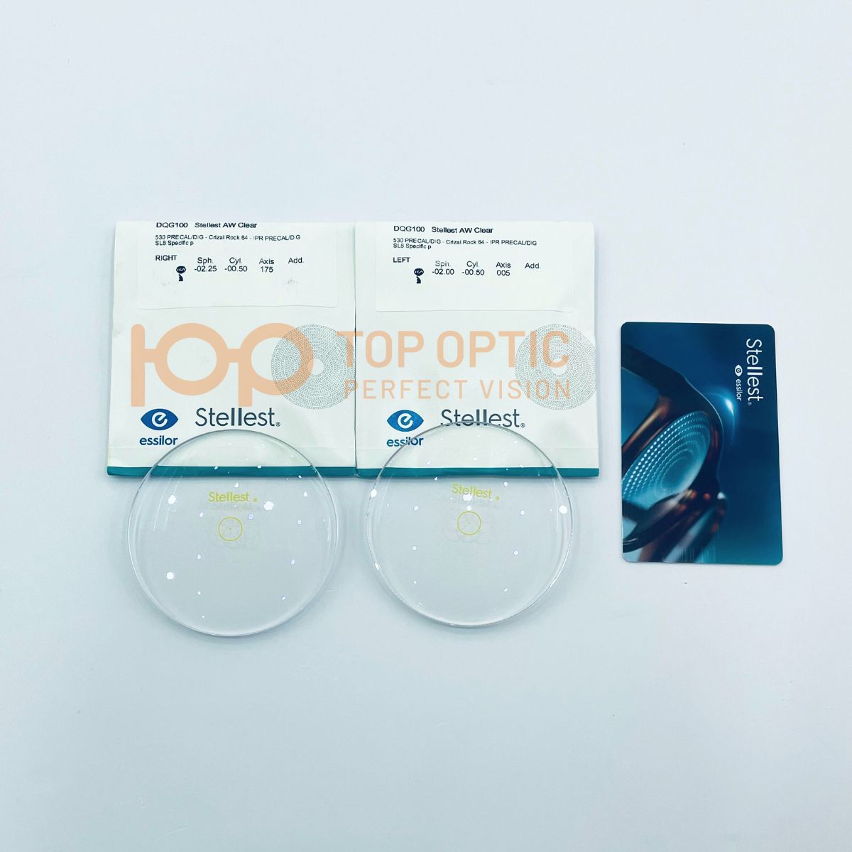 Tròng kính Essilor 𝗦𝘁𝗲𝗹𝗹𝗲𝘀𝘁 kiểm soát cận thị